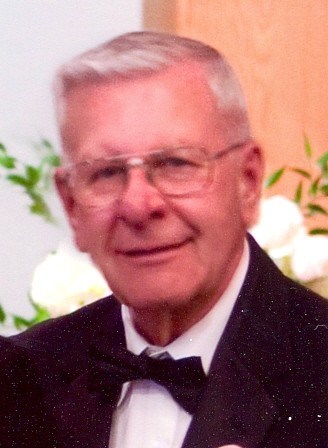 Obituary of Russell Carlson