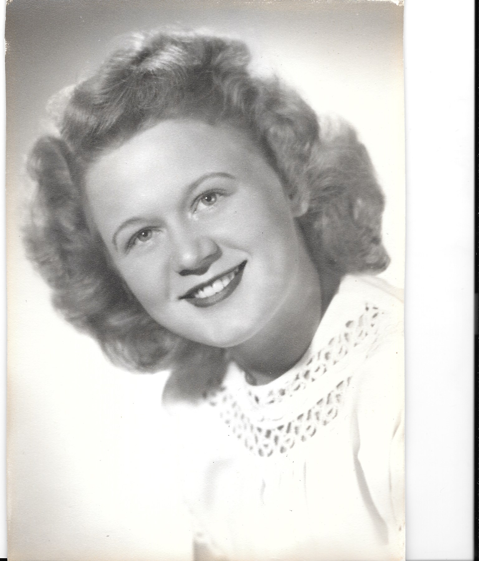 Obituary of Lois A. Lawrie