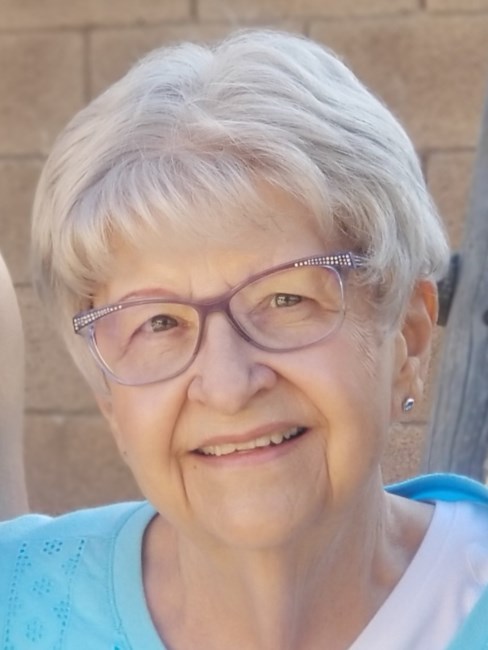 Avis de décès de Helen Marie Eberhart