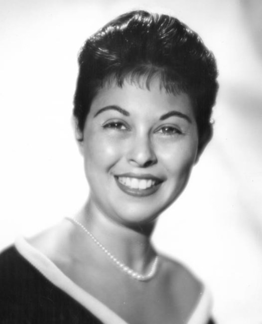 Obituary of Razelle J Lindenbaum Hecht