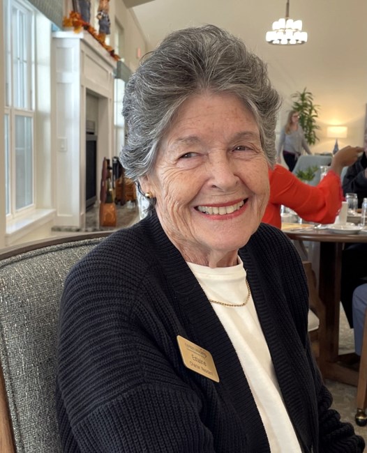 Obituary of Estaline Moore Tucker