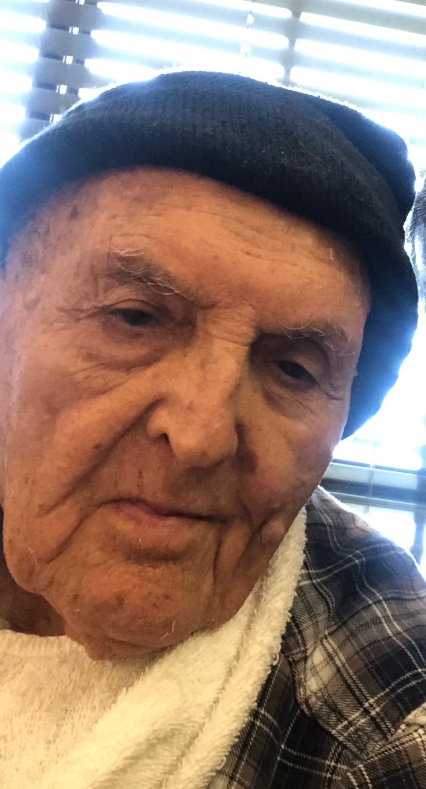 Obituary of Leonel G. Reyna