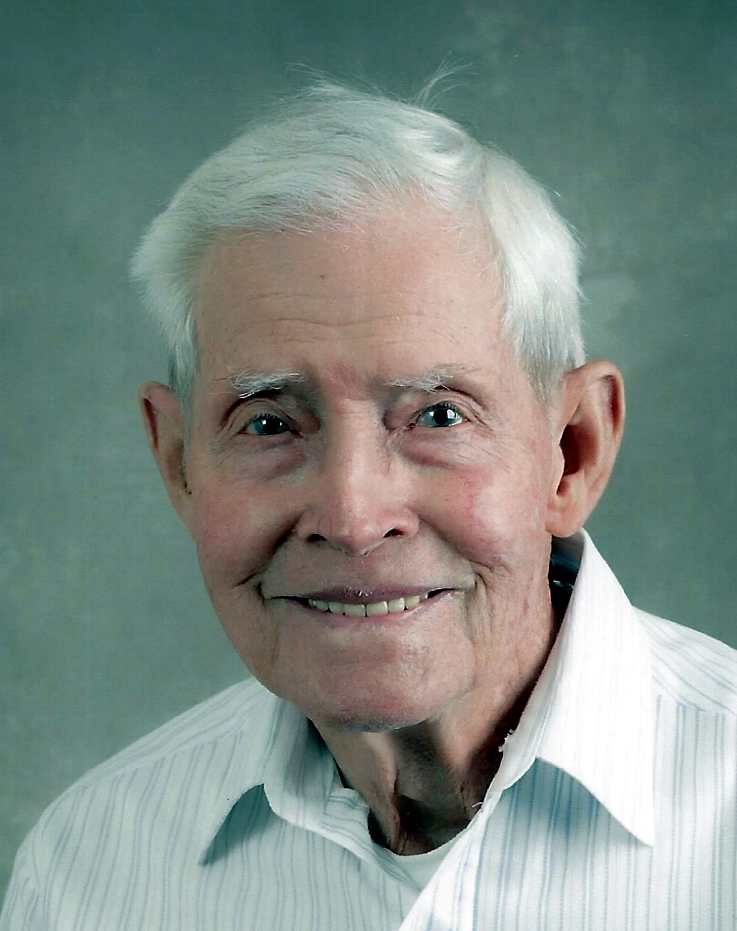 Robert Leslie Cromer Obituary Canton, OH
