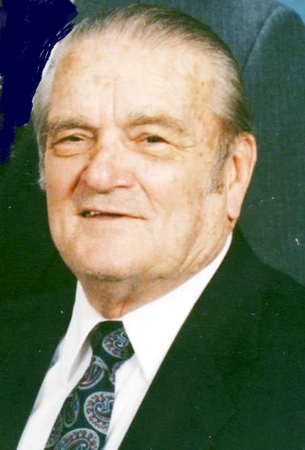 Obituario de Ernest J. Mandeville