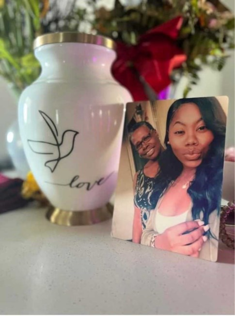 Obituary of Beatrice Yvette Love