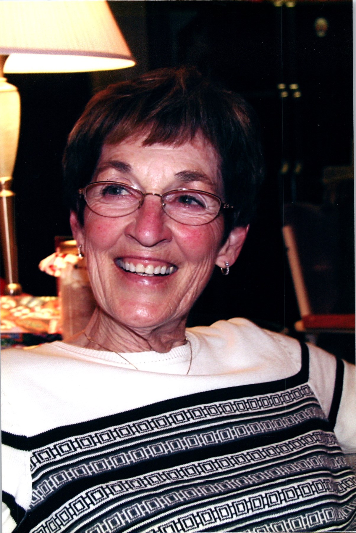 Obituary of Barbara "Bobbi" Hoffman