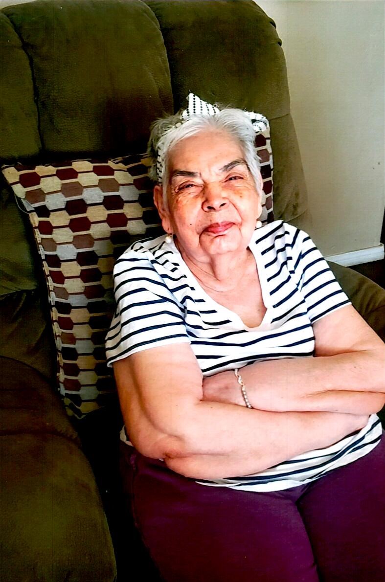 Obituary of Lydia Crispina Hernandez