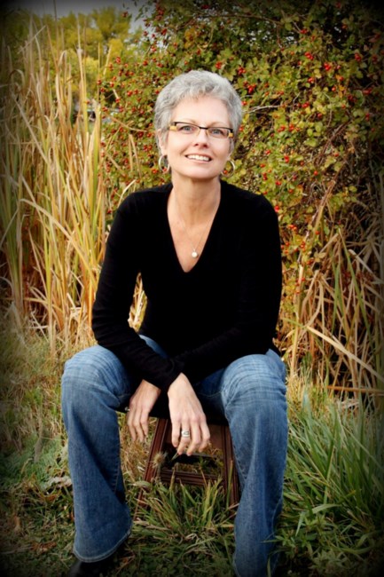 Obituario de June McGarvie-Russ