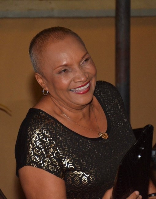 Obituario de Jennifer Elisabeth Thompson