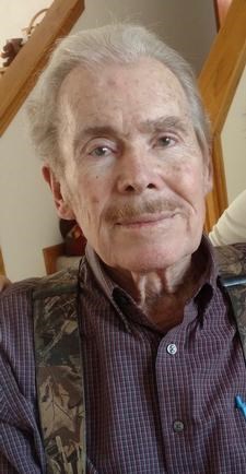 Obituary of Raymond E Skyles