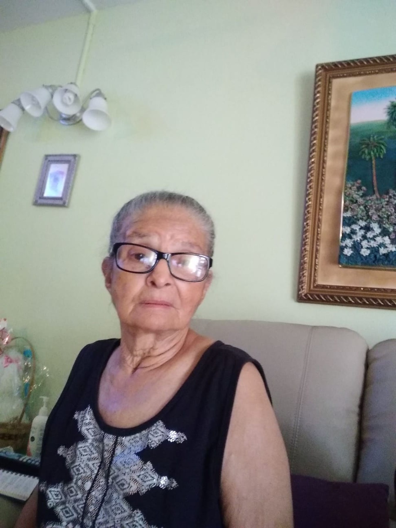 Obituary of Edna Isabel Román González