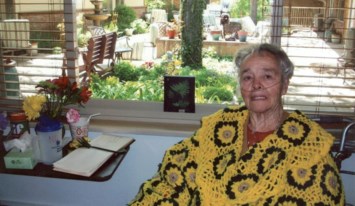 Obituario de Joyce B. Crow