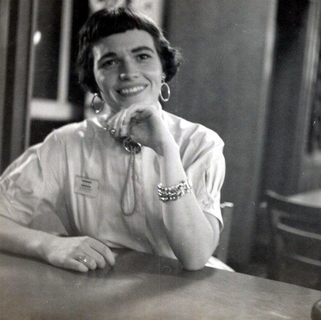 Obituary of Ruth Charlotte Kerns