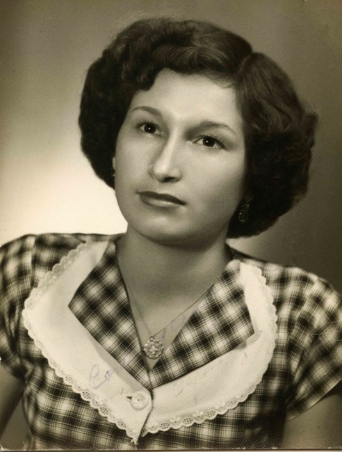 Obituary of Esperanza Garza