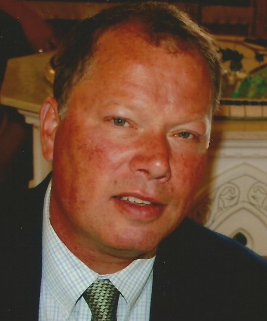 Avis de décès de John R. Zoch