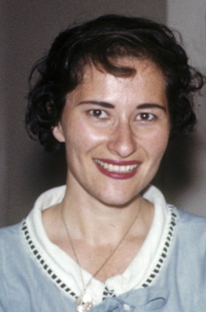 Obituary of Shirley Shuster