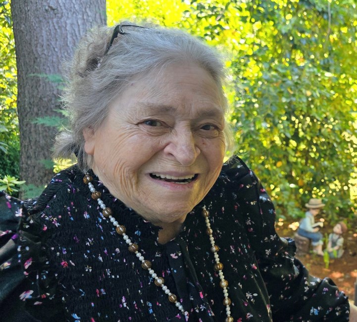 Obituary of Nila Joan Alam