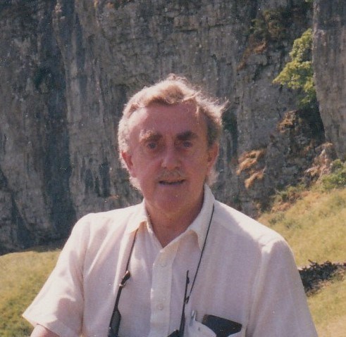 Obituary of Peter Dawson
