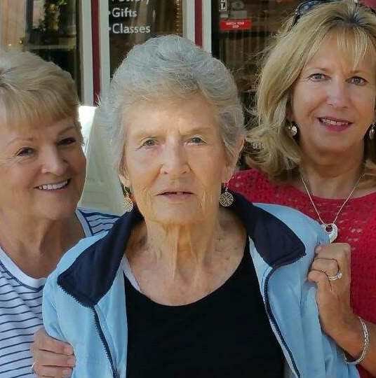 Obituario de Mary Ellen Simpson Carriker