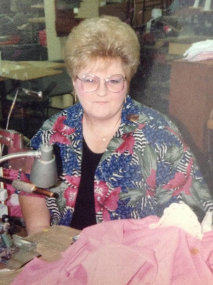 Obituary of Brenda Sue "BB" Gray