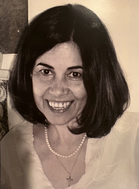 Obituary of Mariana F. Oliveira