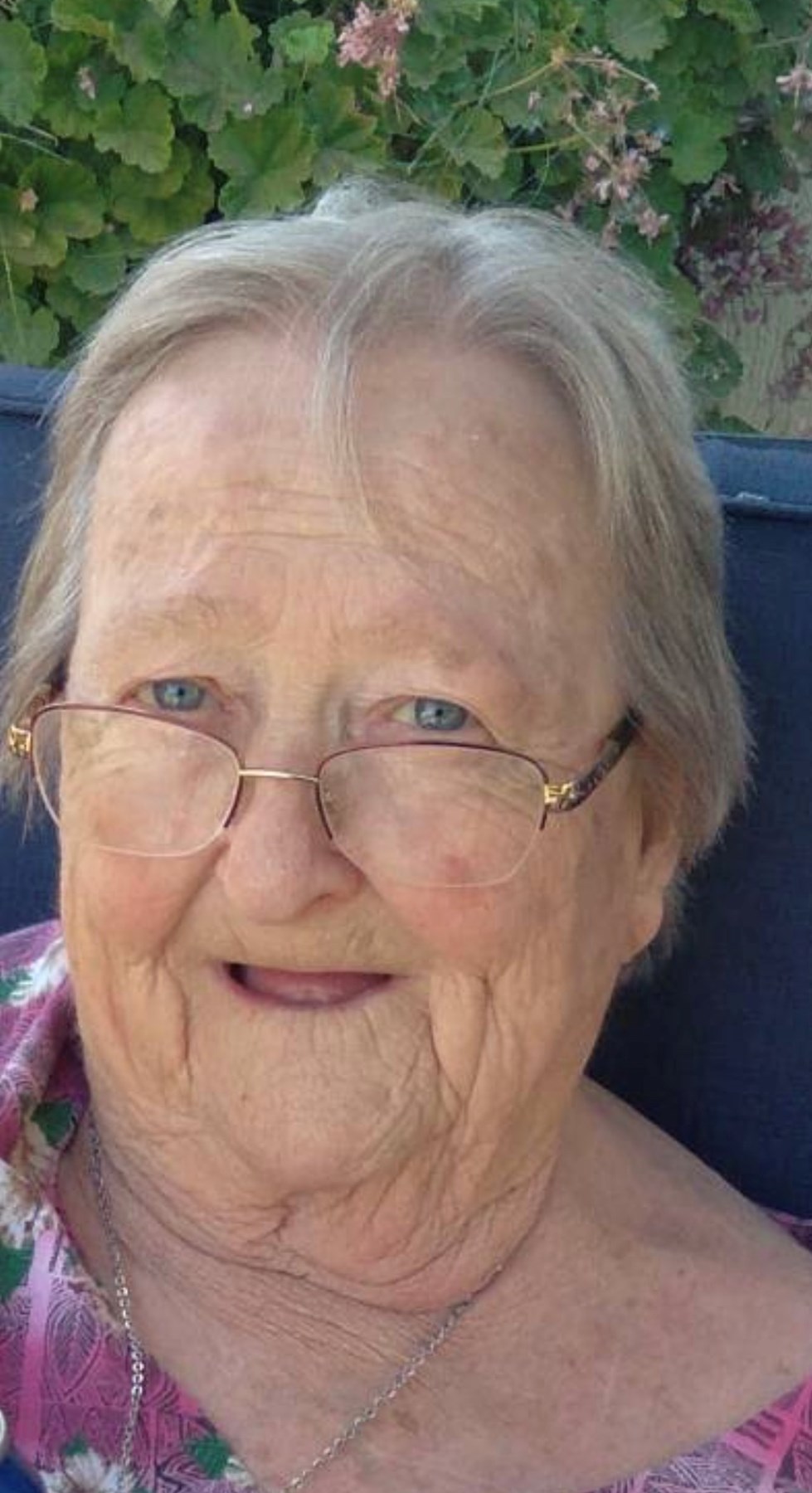 Obituary of Bertha Lois Nichols