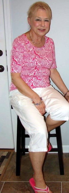 Obituary of Linda Lou Hurst