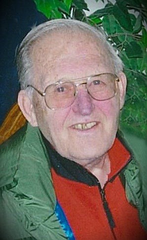 Obituary of Arthur E. Anderson