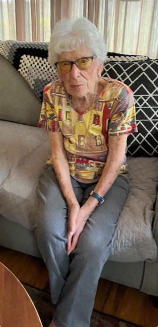 Obituary of Paula Simon