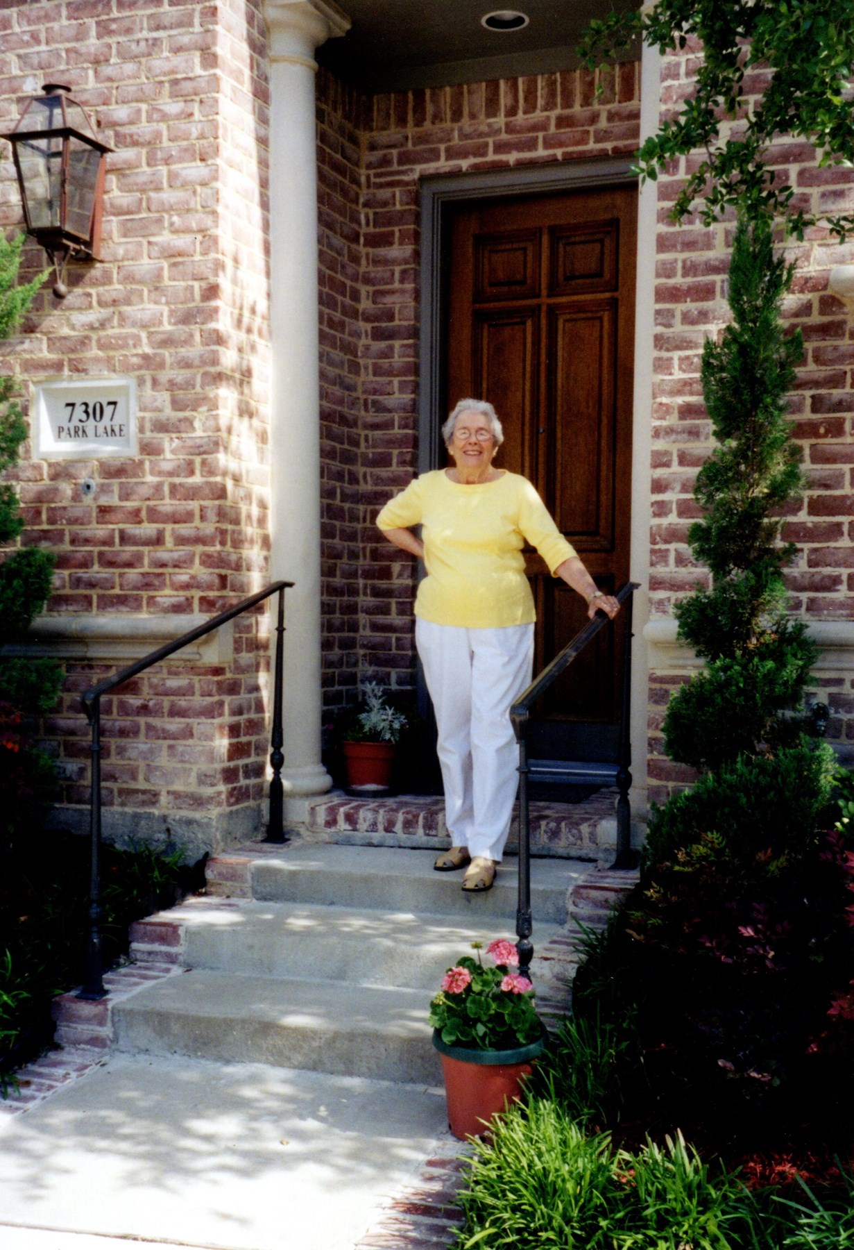 Obituary of Gladys Cunningham