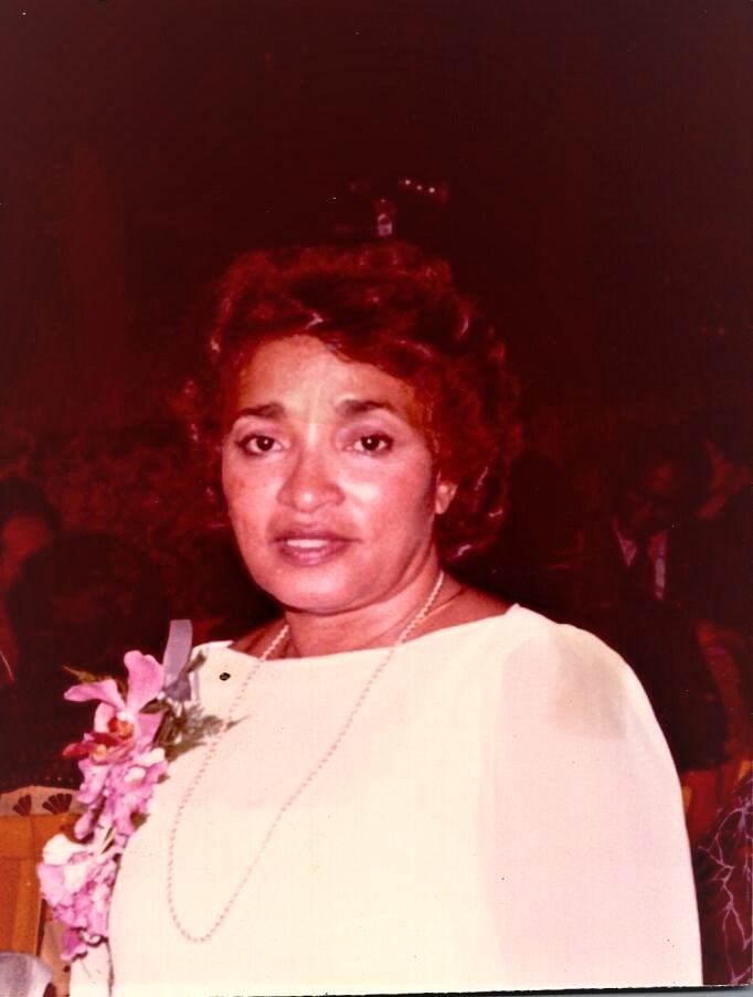 Obituary of Maureen Veronica Herron-Muir