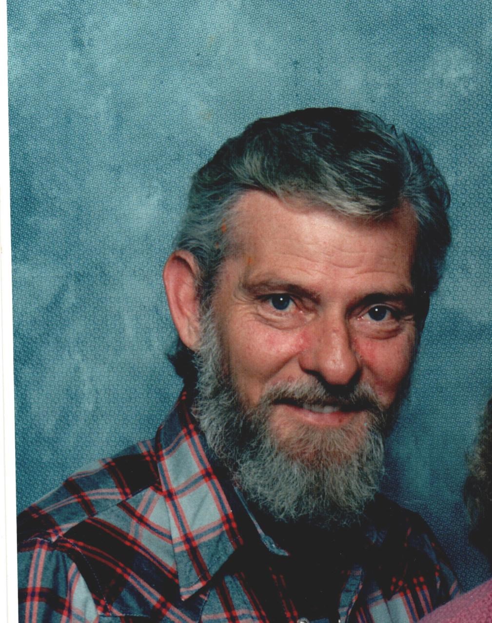 Obituary of Gene "Hal" Howell Sisk