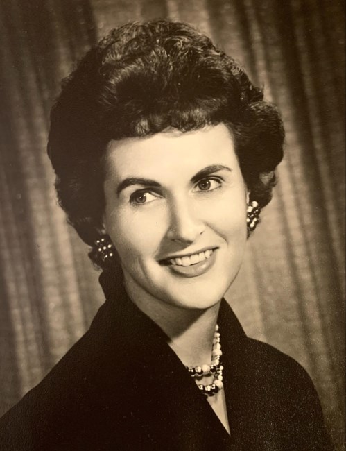 Obituario de Virginia Hayward Loveland