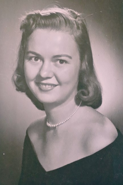 Obituary of Saundra Lou Pereira