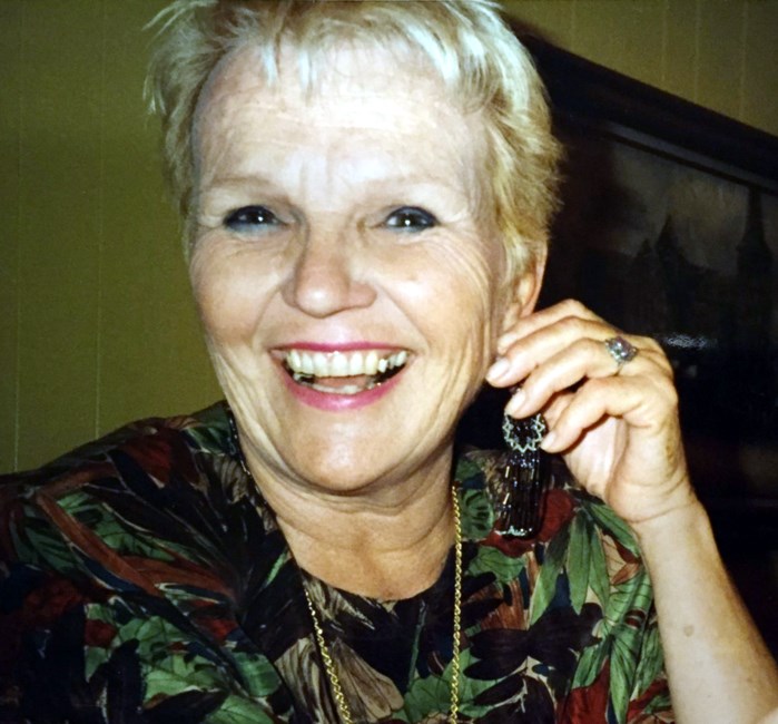 Obituary of Dolores Deziel