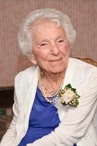 Obituario de Mary M. Skibek