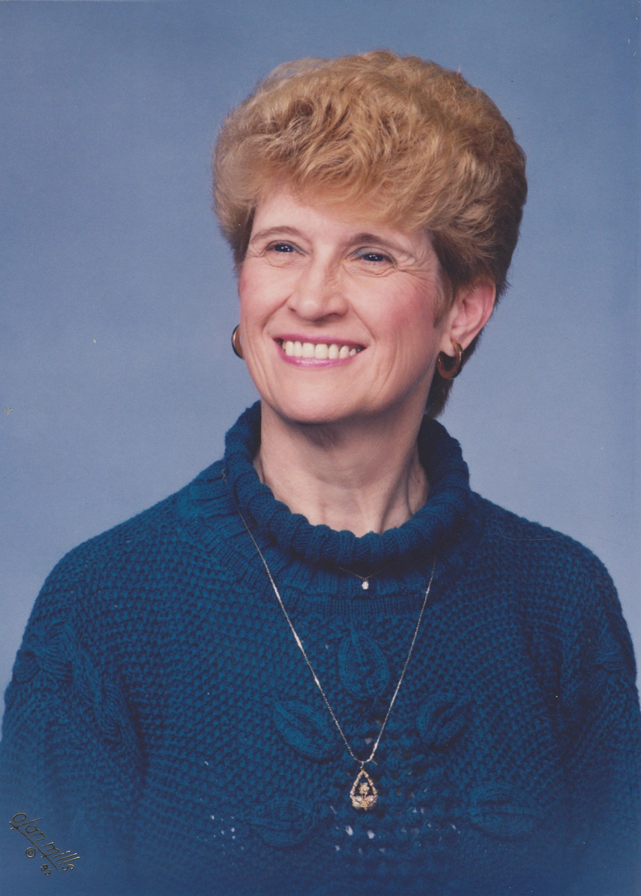 Obituary of Betty E. Dills