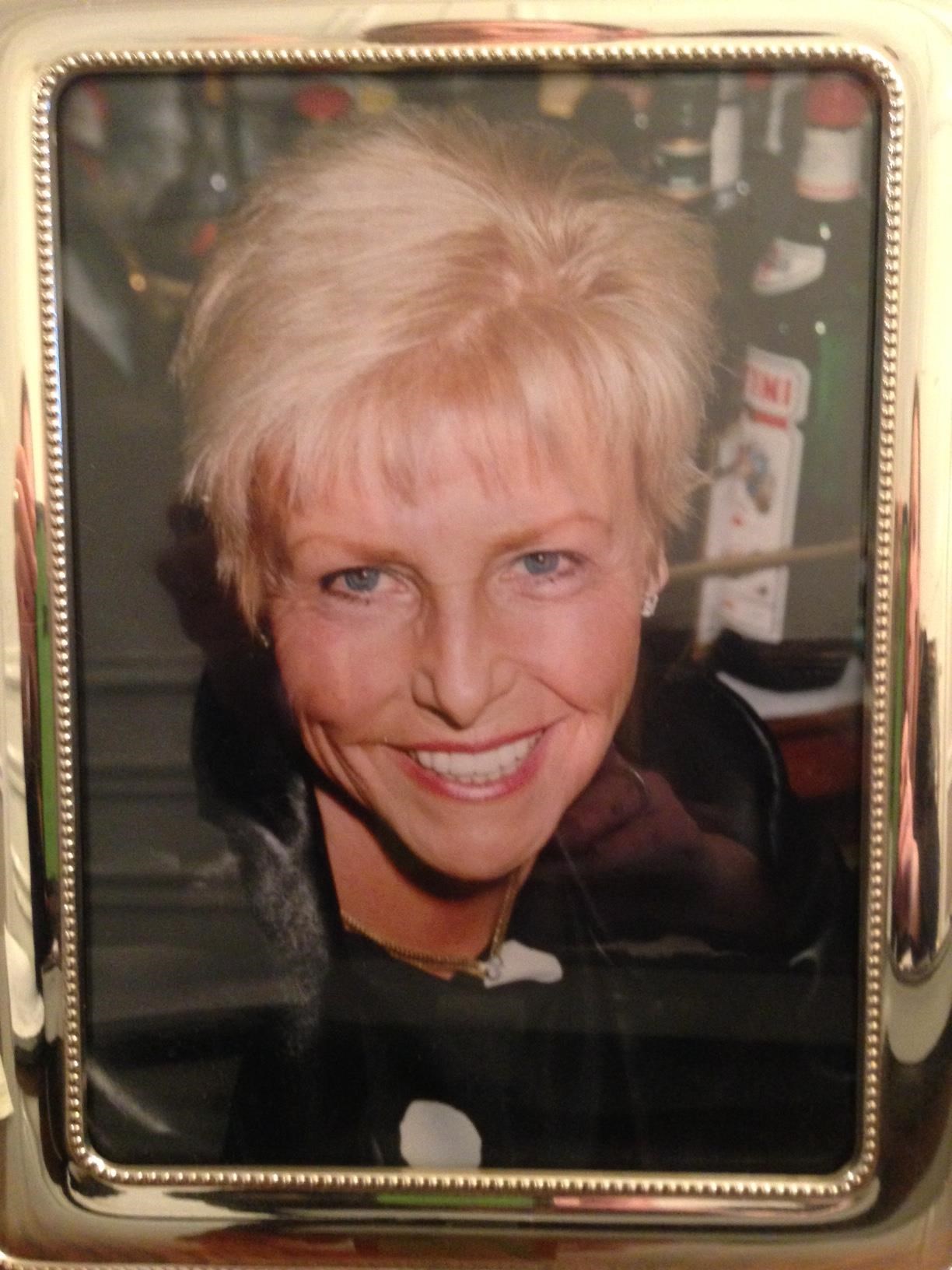 Obituary of Emy Jane Jones