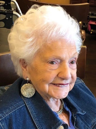 Obituary of Phyllis S Russell