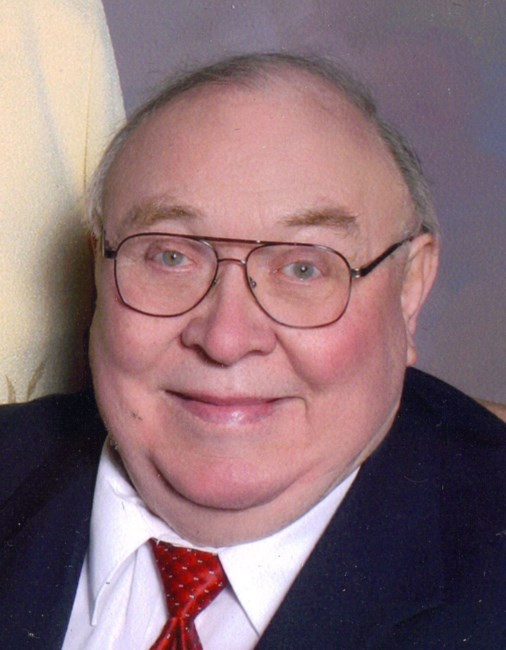 Obituario de John E. Burkett