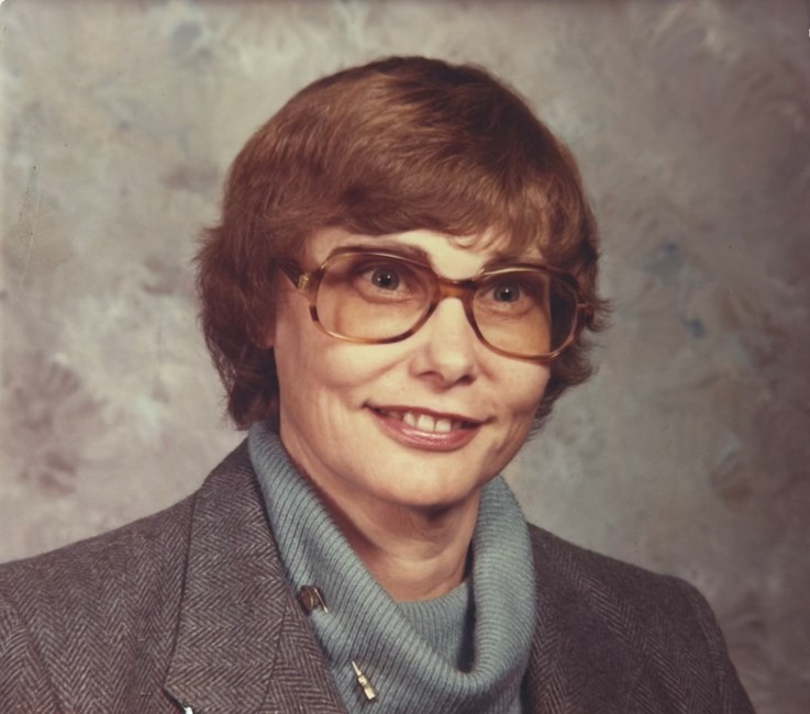 Obituary of Sue C Roan