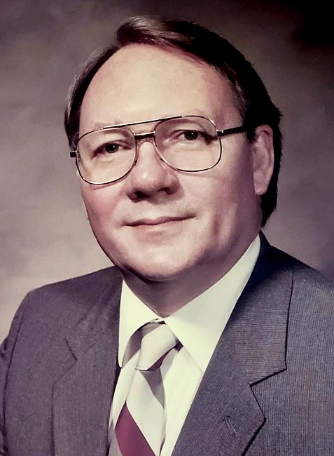 Obituary of Dr. Walter "Murray" Yarbrough, III