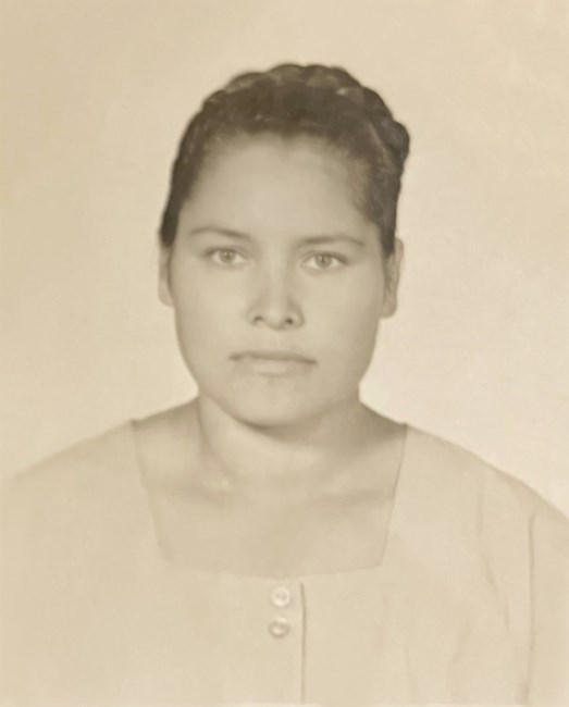 Obituary of Maria Zoila Valenzuela