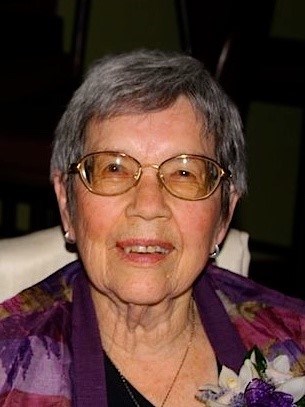 Carmen v. de Martínez Obituary - Winnipeg, MB