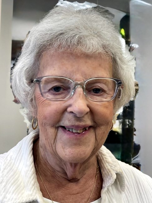 Obituary of Lois Elaine Ruse