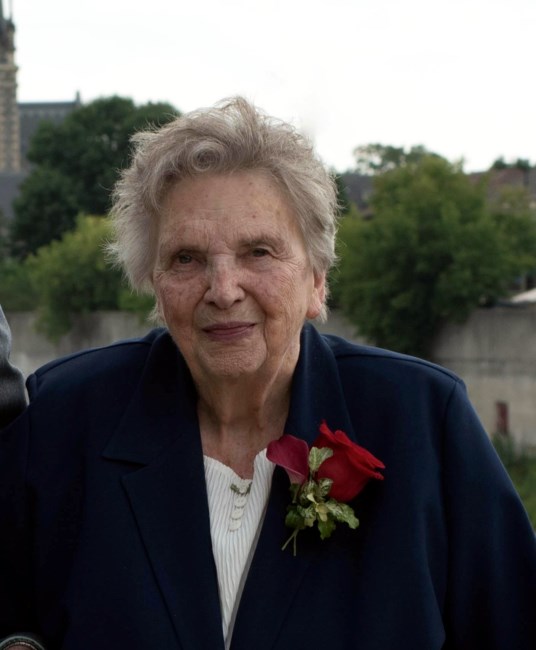Obituario de Agnes Mary Jewel Whittaker (nee Westrop)