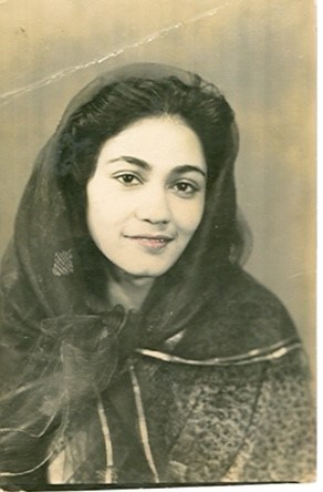 Obituary of Dolly Roy