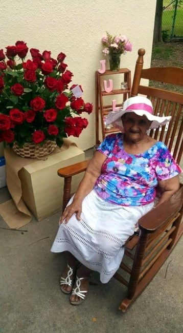 Obituario de Julia Correa Encarnación