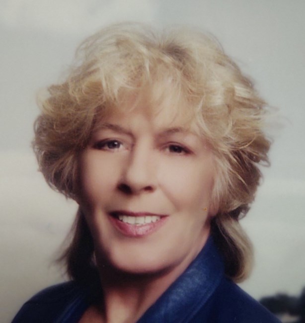 Obituary of Jeanne Viola McGuire