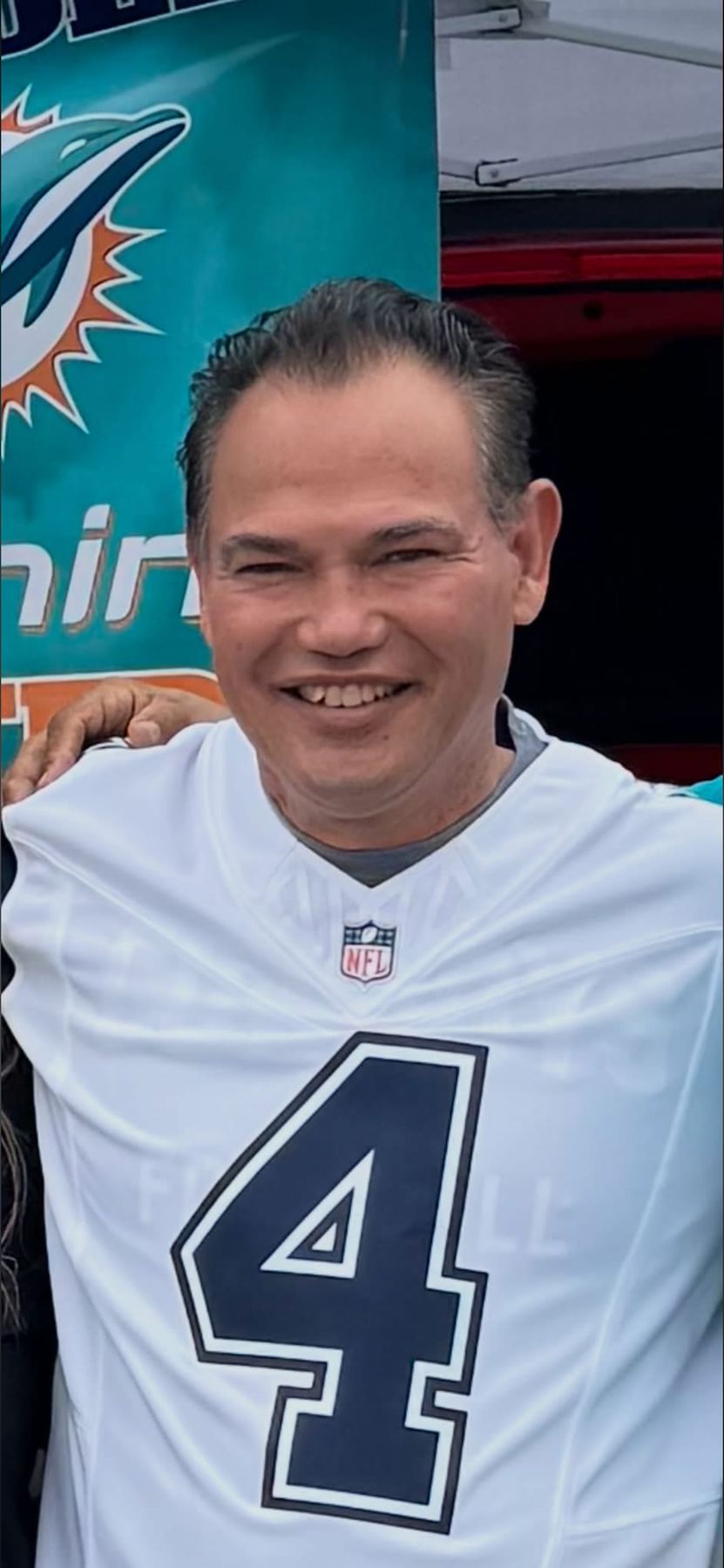 Obituary of Tomas Gonzales